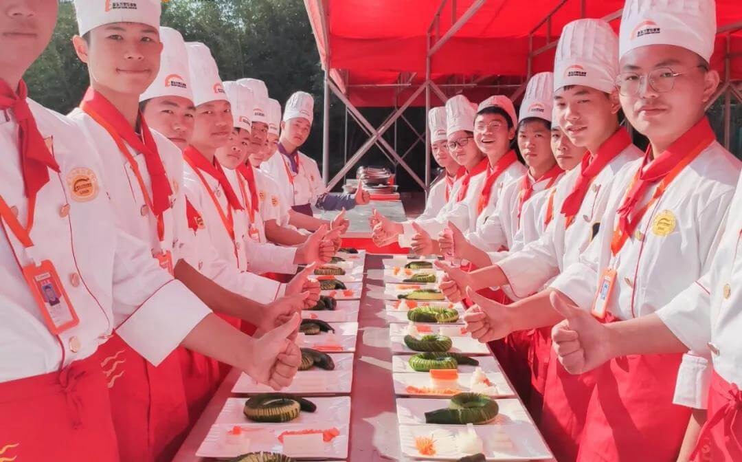 为什么一提起在赣州学厨师，首先想到的是我们？