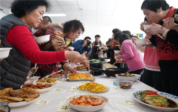 北京举办“巧媳妇私房菜”大赛迎接三八节