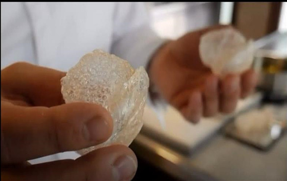 意大利米其林厨师创新菜“油炸空气”？